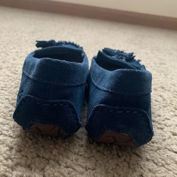 Ugg Lizzy Moccasin - Picture 6 of 10